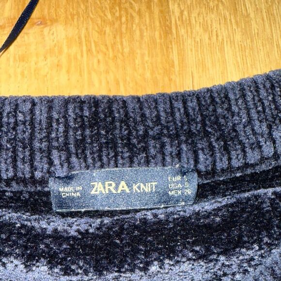 Zara Blue Crew Neck Sweater - Picture 4 of 7
